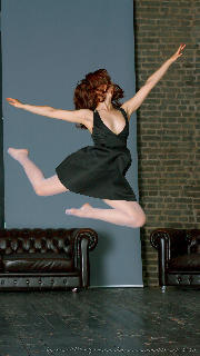 Little dancer <a href='/?p=albums&gallery=studio&image=12188415996633690339'>⛶</a>
