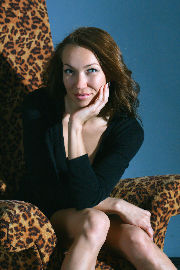 Olga, sitting home <a href='/?p=albums&gallery=studio&image=14044201878'>☰</a>