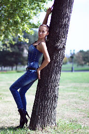 Olga Le-Bonbon-Framboise <a href='https://www.romantikov.info/?p=albums&set=olga_poklonka&image=14243946960'>⛶</a>