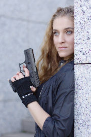Marta Kulakova, gun play <a href='/?p=albums&gallery=outdoor&image=14455554382'>☰</a>