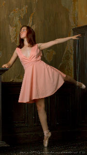 Little ballerina <a href='/?p=albums&gallery=studio&image=1461822359338694883'>⛶</a>