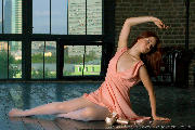 Little ballerina <a href='/?p=albums&gallery=studio&image=14784914898289783011'>⛶</a>