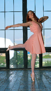 Little ballerina <a href='/?p=albums&gallery=studio&image=15460831197011120355'>⛶</a>