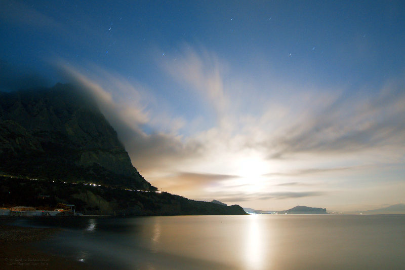 Crimea, Noviy Svet, 2014.11.07 19:44, moon, Sudak lights