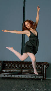 Little dancer <a href='/?p=albums&gallery=studio&image=16717822392647659747'>⛶</a>
