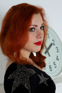 Toma, red, black, and white <a href='/?p=albums&gallery=studio&image=24709744560'>⛶</a>