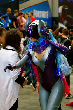 DJ Sona by @olia_levits // Comic Con Russia 2018 <a href='/?p=albums&gallery=indoor&image=31798918148'>⛶</a>