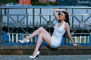 Фото-прогулка с Валей <a class='py-1 my-1 px-3 badge badge-dark material-icons' href='/?p=albums&gallery=barelegs&image=3213990658649373923'>link</a>