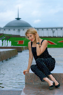 Svetlana: morning in Moscow Victory Park <a href='/?p=albums&gallery=outdoor&image=32896838108'>⛶</a>