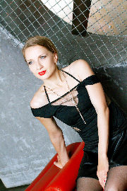 Sveta, black is bright <a href='https://www.romantikov.info/?p=albums&set=sveta_sa_studio_1&image=33514985580'>⛶</a>