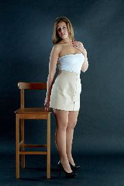 Bright elegance of Anya <a href='https://www.romantikov.info/?p=albums&set=anya_bo_studio_1&image=34297792775'>⛶</a>