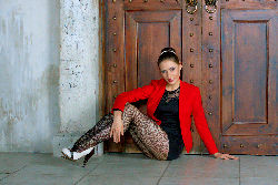 Irina: High heels? But of course! <a href='/?p=albums&gallery=studio&image=46205378405'>⛶</a>
