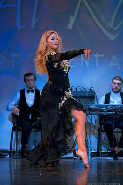 Al Rakesa - Vladlena <a href='/?p=albums&gallery=sport_dance&image=48238062487'>⛶</a>