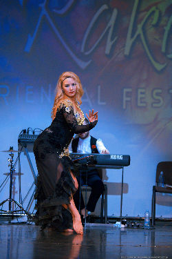 Al Rakesa - Vladlena <a href='/?p=albums&gallery=sport_dance&image=48414975711'>⛶</a>
