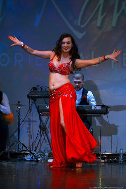 Al Rakesa - Amina <a href='/?p=albums&gallery=sport_dance&image=48502083782'>⛶</a>