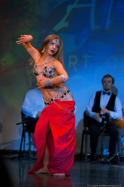 Al Rakesa - Alina <a href='/?p=albums&gallery=sport_dance&image=48807032123'>⛶</a>