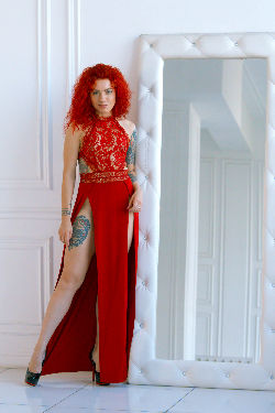 Toma, never know how you see red <a href='/?p=albums&gallery=studio&image=49181971836'>⛶</a>