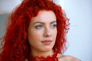 Toma, never know how you see red <a href='https://www.romantikov.info/?p=albums&set=toma_kitsune_studio_4&image=49182180182'>⛶</a>
