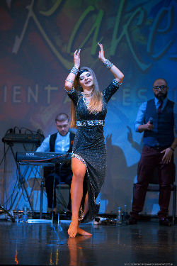 Al Rakesa - Alina <a href='/?p=albums&gallery=sport_dance&image=49216890801'>⛶</a>