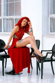 Toma, never know how you see red <a href='https://www.romantikov.info/?p=albums&set=toma_kitsune_studio_4&image=49277177942'>⛶</a>