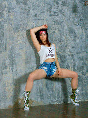 Nata: teenage dancer <a href='https://www.romantikov.info/?p=albums&set=alenka_nata_studio_1&image=49730591922'>☰</a>