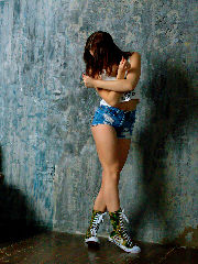 Nata: teenage dancer <a href='/?p=albums&gallery=studio&image=49748370938'>☰</a>