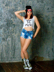 Nata: teenage dancer <a href='/?p=albums&gallery=studio&image=49753363397'>☰</a>