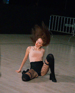 Strip dance <a href='/?p=albums&gallery=sport_dance&image=49928975706'>⛶</a>