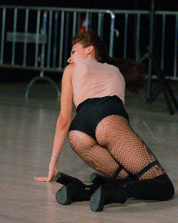 Strip dance <a href='/?p=albums&gallery=sport_dance&image=49940664093'>⛶</a>