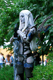 Lineage II Shillien Knight cosplay <a href='/?p=albums&gallery=events&image=50010345256'>☰</a>