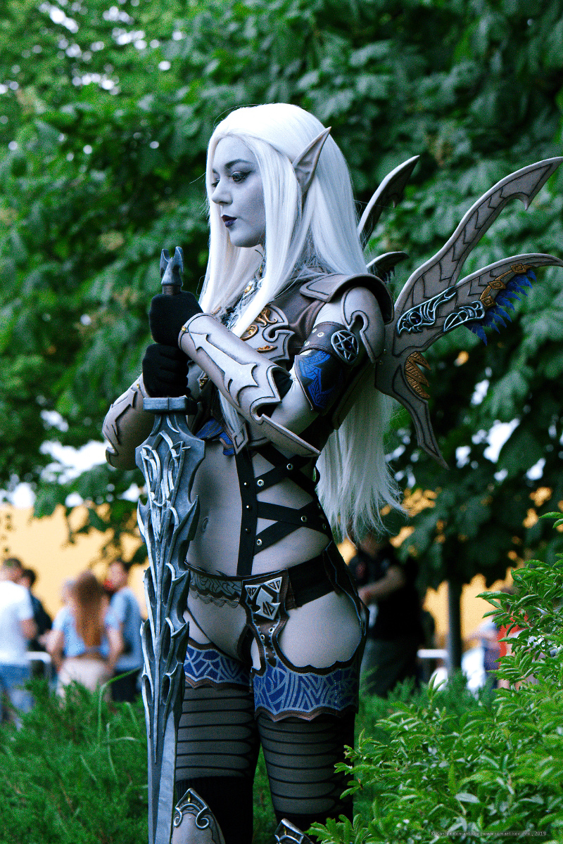 Lineage II Shillien Knight cosplay