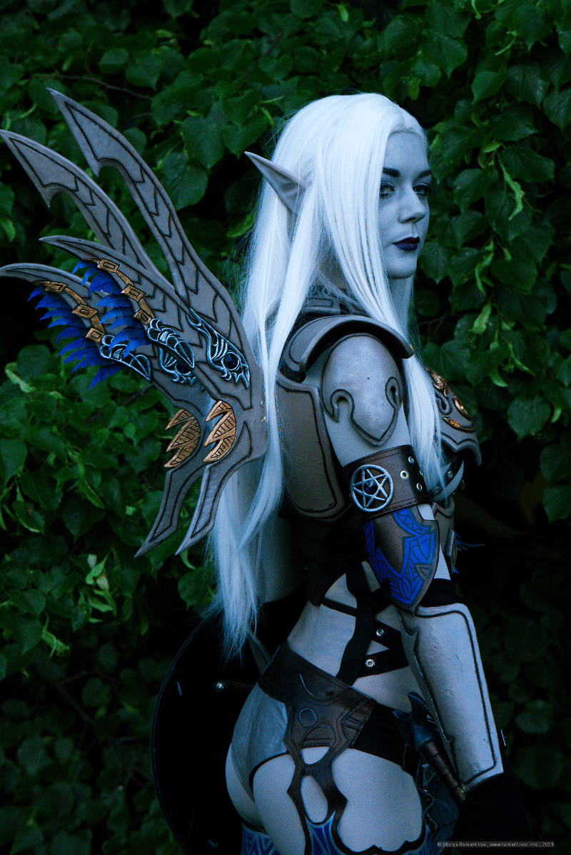 Lineage II Shillien Knight cosplay