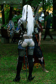 Lineage II Shillien Knight cosplay <a href='/?p=albums&gallery=events&image=50017397006'>☰</a>