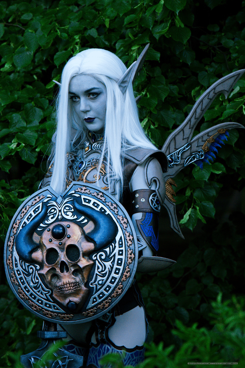 Lineage II Shillien Knight cosplay