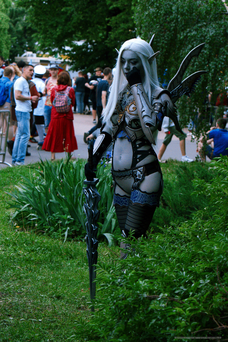 Lineage II Shillien Knight cosplay