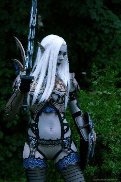 Lineage II Shillien Knight cosplay <a href='/?p=albums&gallery=outdoor&image=50021903442'>⛶</a>