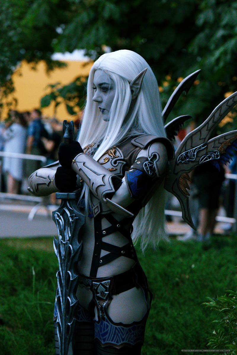 Lineage II Shillien Knight cosplay