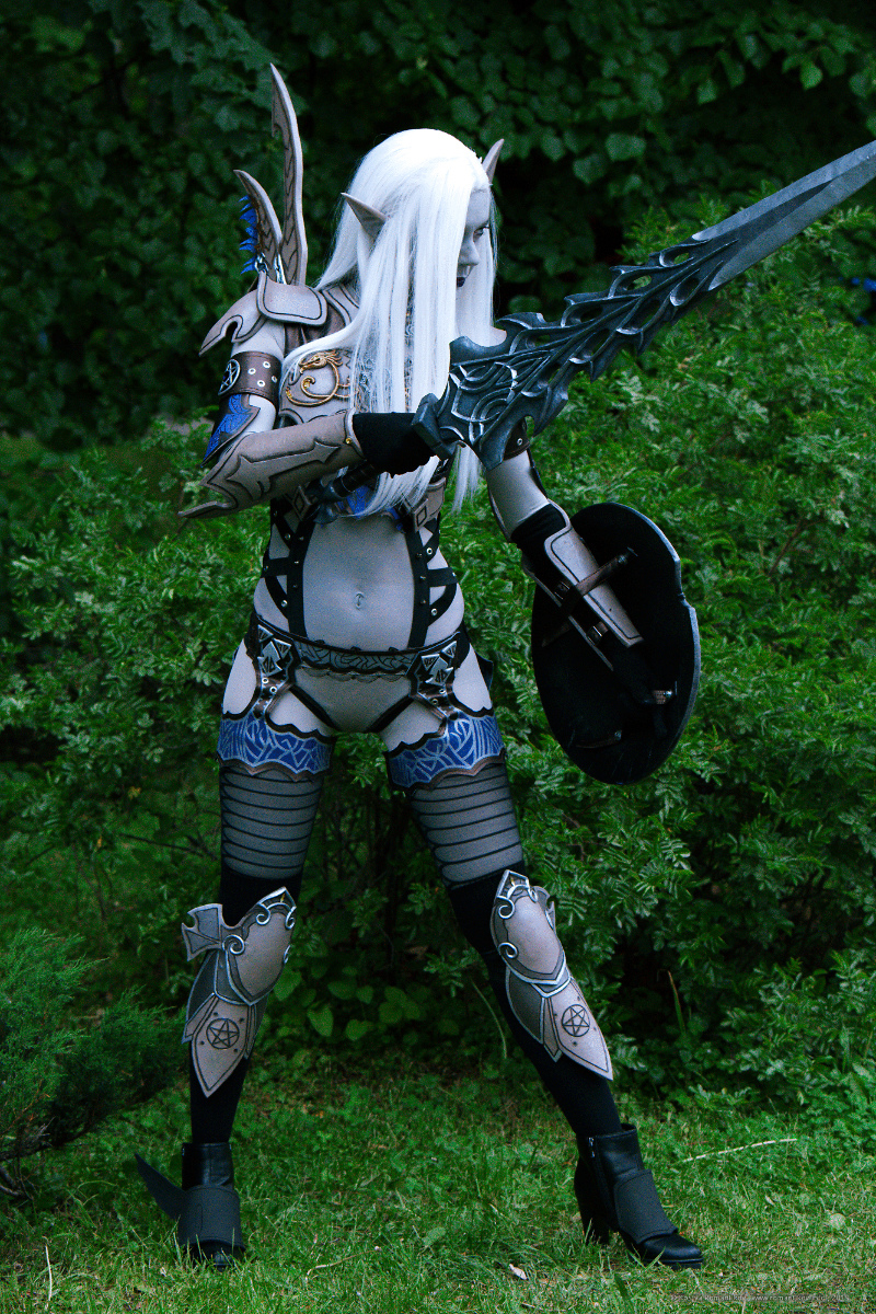 Lineage II Shillien Knight cosplay