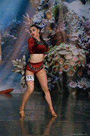 XVI WDO: Latina solo style dance <a href='/?p=albums&gallery=xvi_dance_olympiad&image=50053017703'>⛶</a>