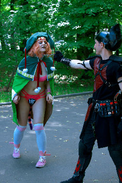 EpicCon'2019 forest story <a href='/?p=albums&gallery=outdoor&image=50340354006'>⛶</a>