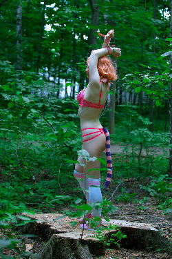 EpicCon'2019 forest story <a href='/?p=albums&gallery=outdoor&image=50377806806'>⛶</a>