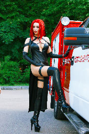 Rayne from BloodRayne 2 cosplay <a href='/?p=albums&gallery=barelegs&image=50813914666'>☰</a>