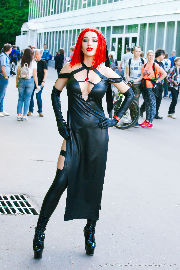 Rayne from BloodRayne 2 cosplay <a href='/?p=albums&gallery=pantyhose&image=50837443677'>☰</a>