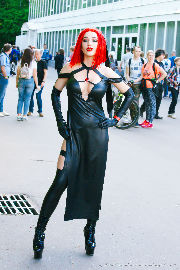 Rayne from BloodRayne 2 cosplay <a href='/?p=albums&gallery=exciting_curves&image=50837443677'>⛶</a>