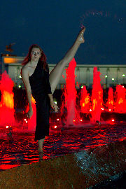 Moscow night fountain dancer <a href='/?p=albums&gallery=outdoor&image=50951347133'>☰</a>