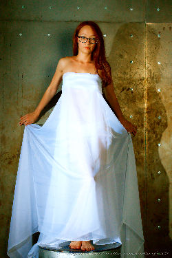 Nastyona, all we ever have is now <a href='/?p=albums&gallery=studio&image=51146964667'>⛶</a>