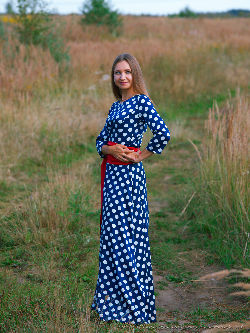 Alenka - near the country house <a href='/?p=albums&gallery=outdoor&image=51495675205'>⛶</a>