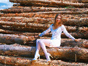 Alenka - light <a href='https://www.romantikov.info/?p=albums&set=alenka_b_summer_1&image=51521327637'>⛶</a>