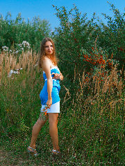 Alenka - getting lost <a href='https://www.romantikov.info/?p=albums&set=alenka_b_summer_1&image=51537756451'>☰</a>