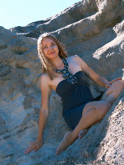 Alenka - every grain of sand <a href='https://www.romantikov.info/?p=albums&set=alenka_b_summer_1&image=51559248442'>⛶</a>